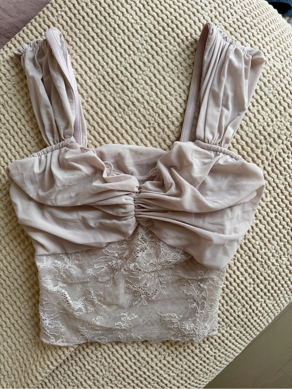 Meshki Guinevere lace and mesh top - Picture 3 of 3